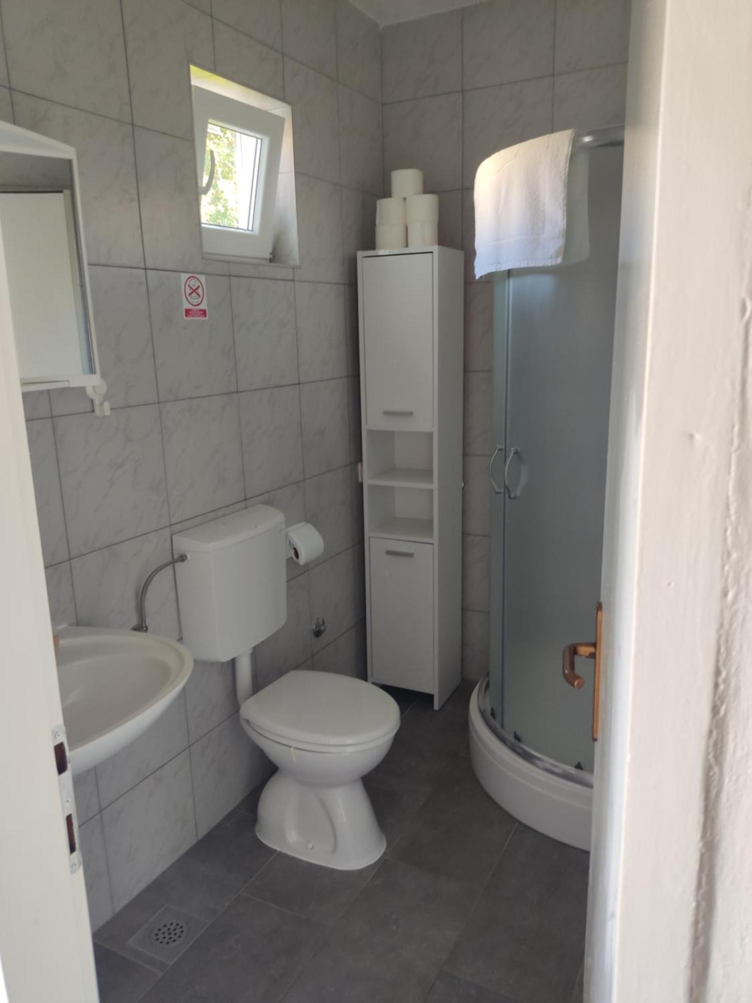 D&D Apartments Đảo Pag Ngoại thất bức ảnh